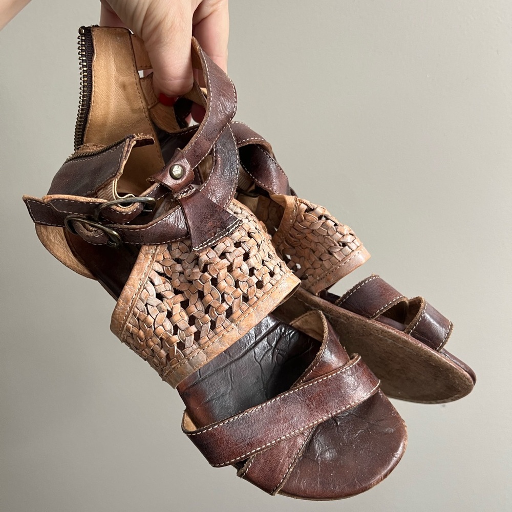 Bedstu sandals